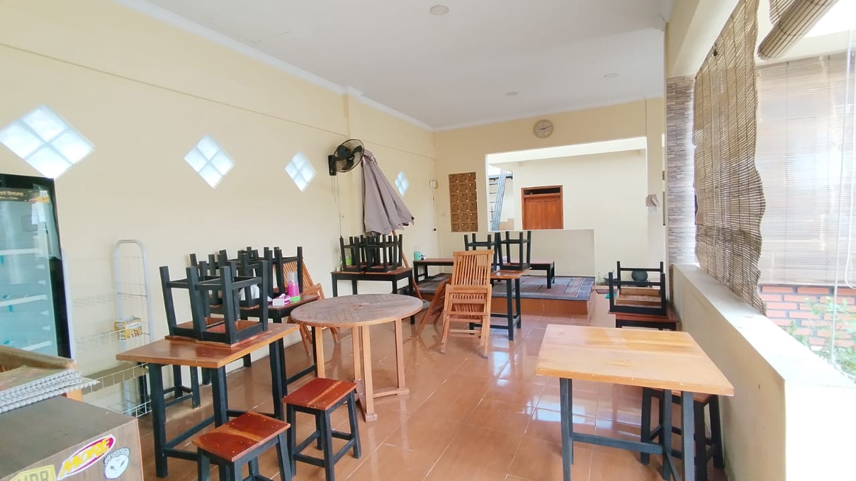 Ruang Usaha Dekat Hotel Hyatt Sariharjo Ngaglik Sleman