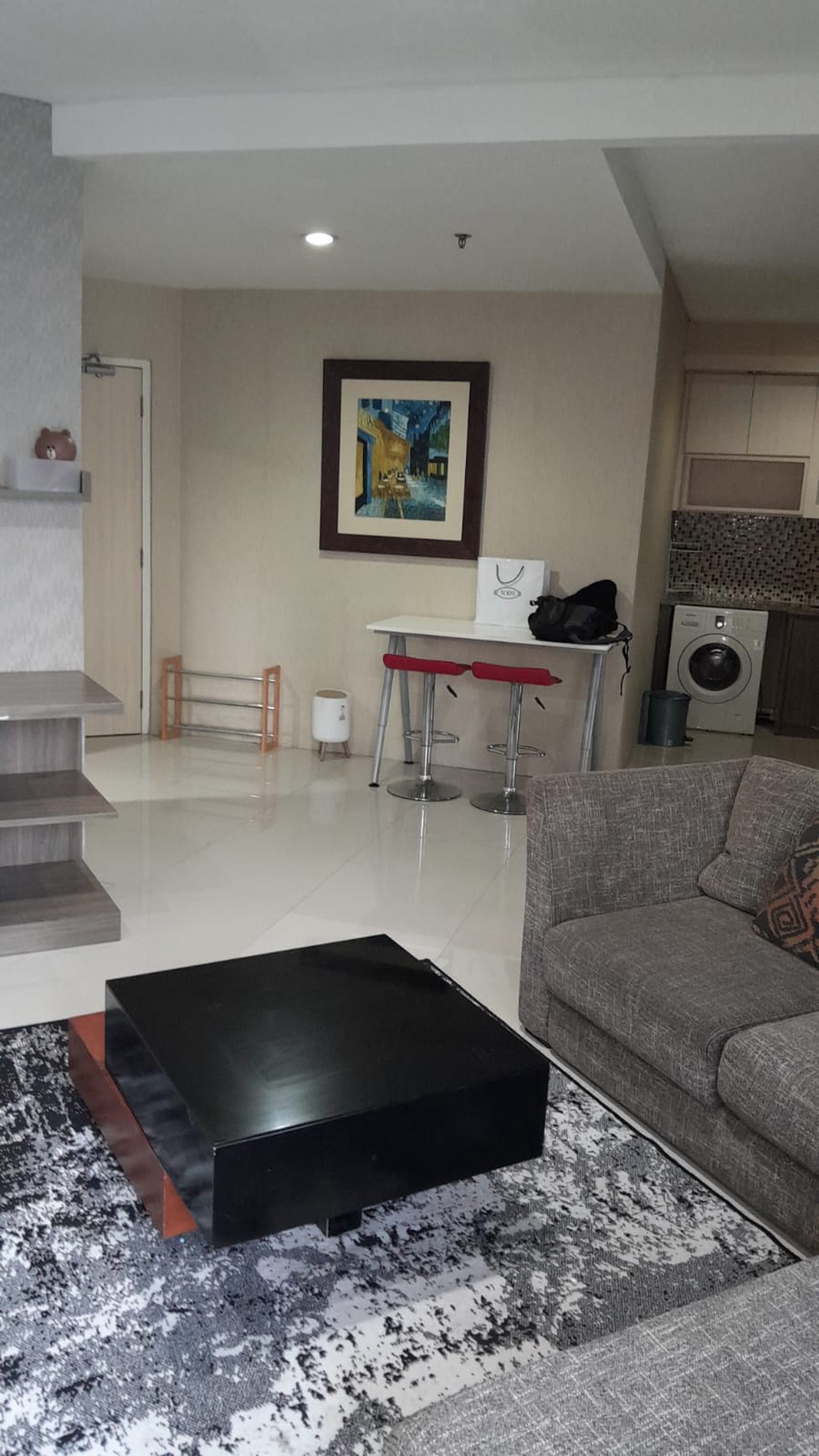 Dijual Apartment di   Jl. Akri Karet  Semanggi - Jaksel