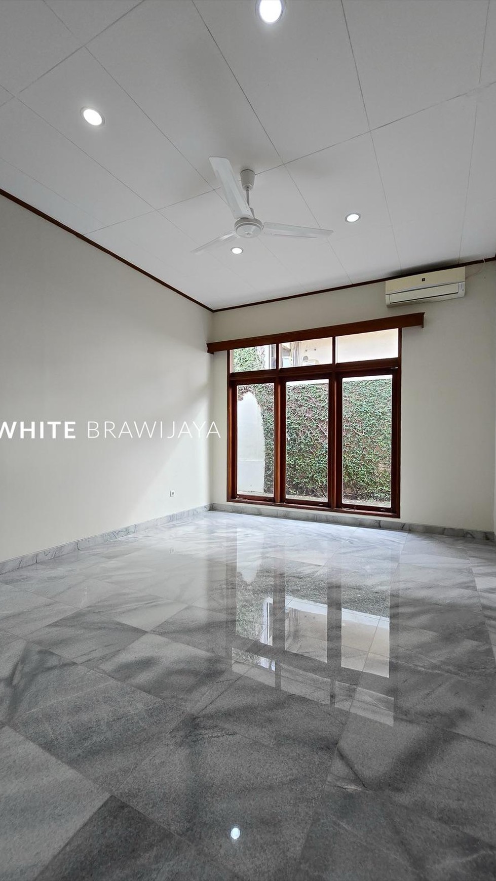 Rumah Bangunan 1 Lantai Full Renovasi Area Cipete Kebayoran Baru