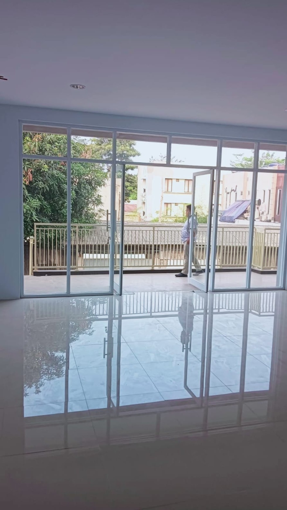 For Rent Ruko di   Jl. H.Nawi Raya Blok C3 Jaksel