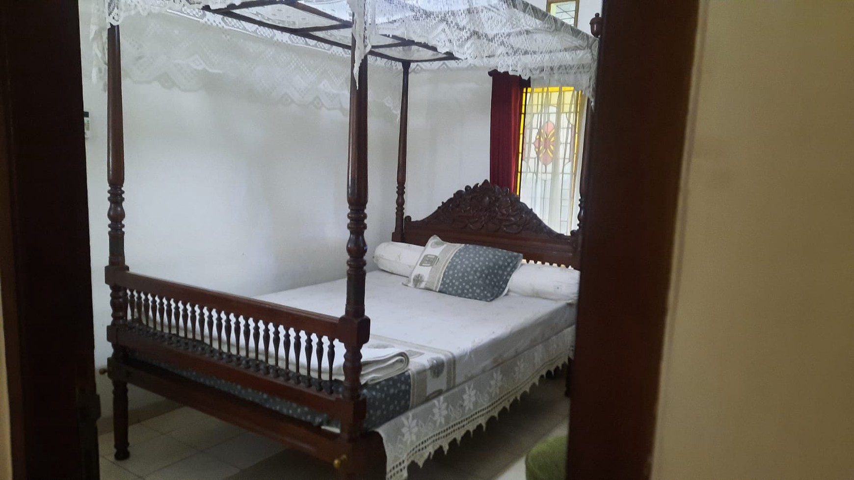 DIJUAL RUMAH TINGGAL 2 LANTAI di DAERAH BINTARO