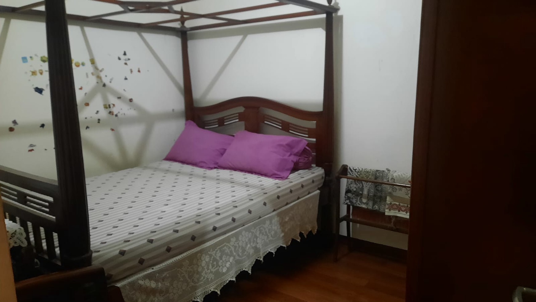DIJUAL RUMAH TINGGAL 2 LANTAI di DAERAH BINTARO