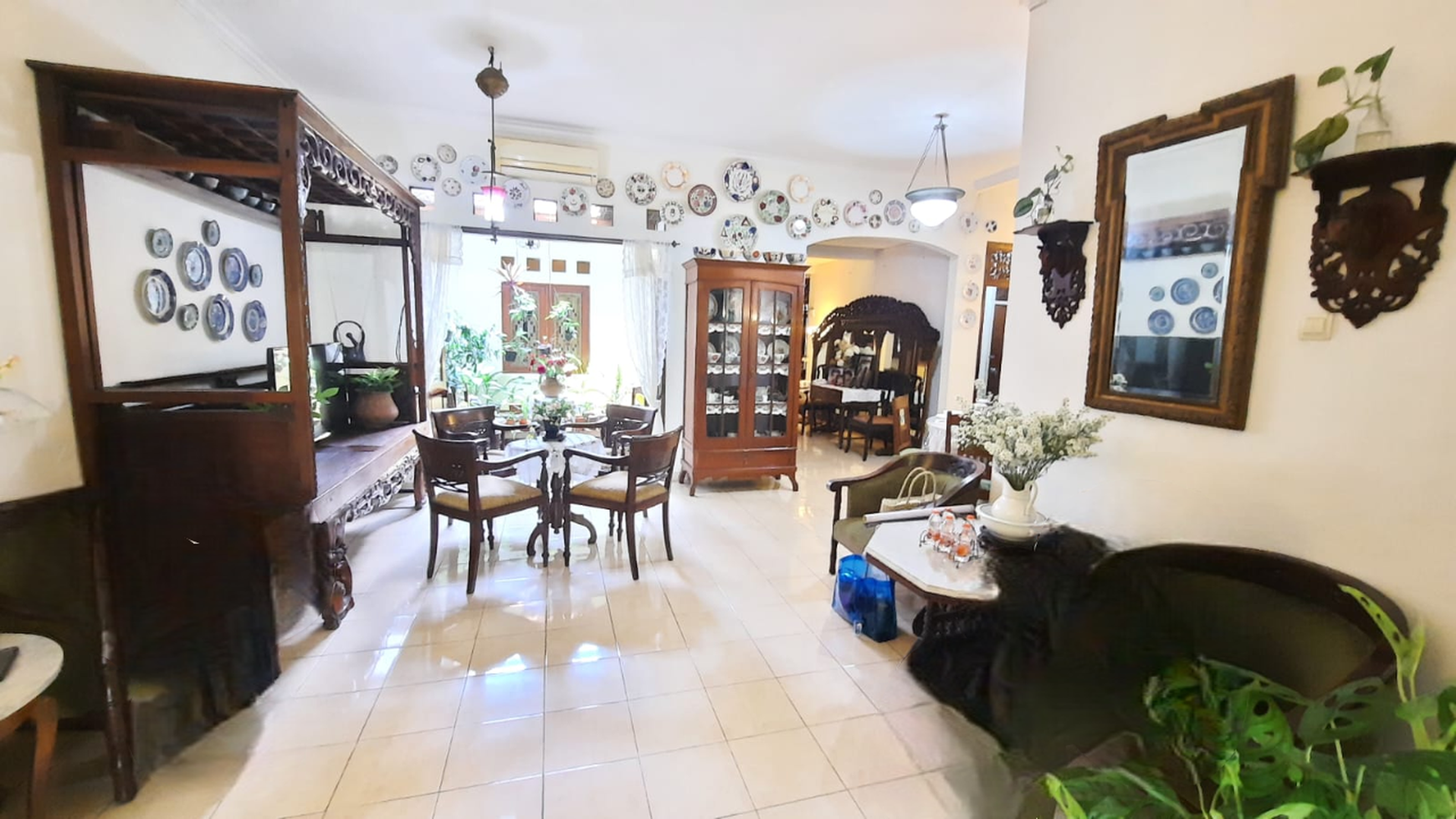 DIJUAL RUMAH TINGGAL 2 LANTAI di DAERAH BINTARO