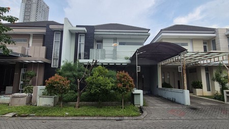 Rumah Cluster Buckingham Royal Residence, Surabaya