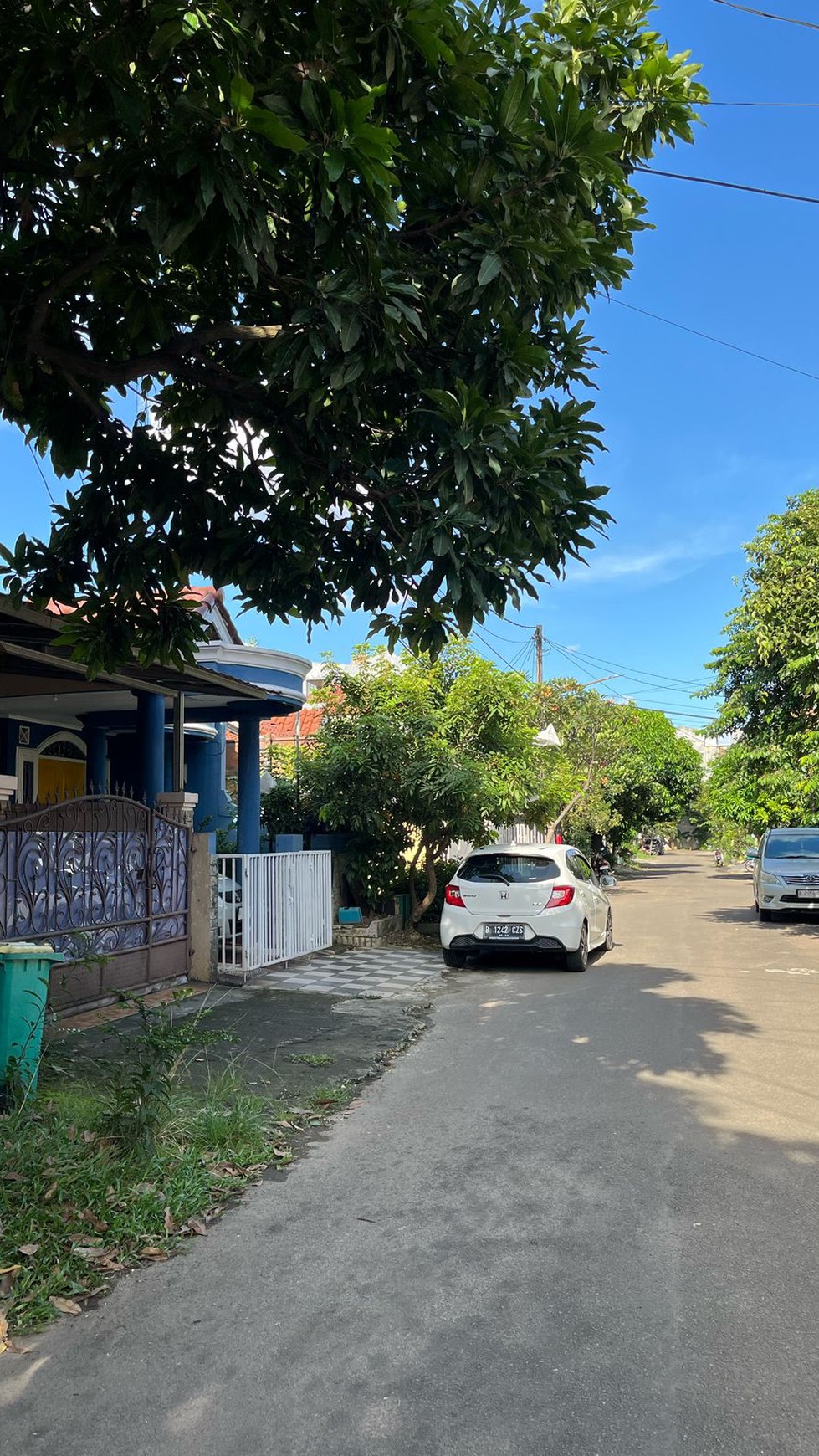 Dijual rumah di Taman Borobudur 1 perum 2 Karawaci Tangerang