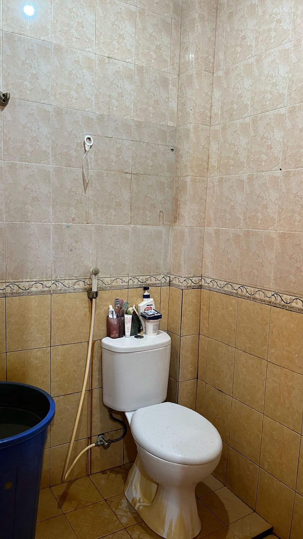 Dijual rumah di Taman Borobudur 1 perum 2 Karawaci Tangerang