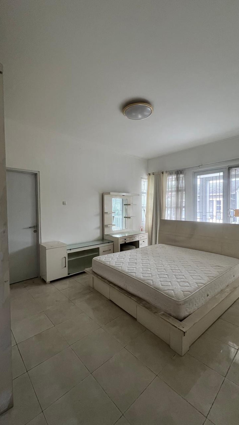 Rumah Renovasi Delatinos BSD city