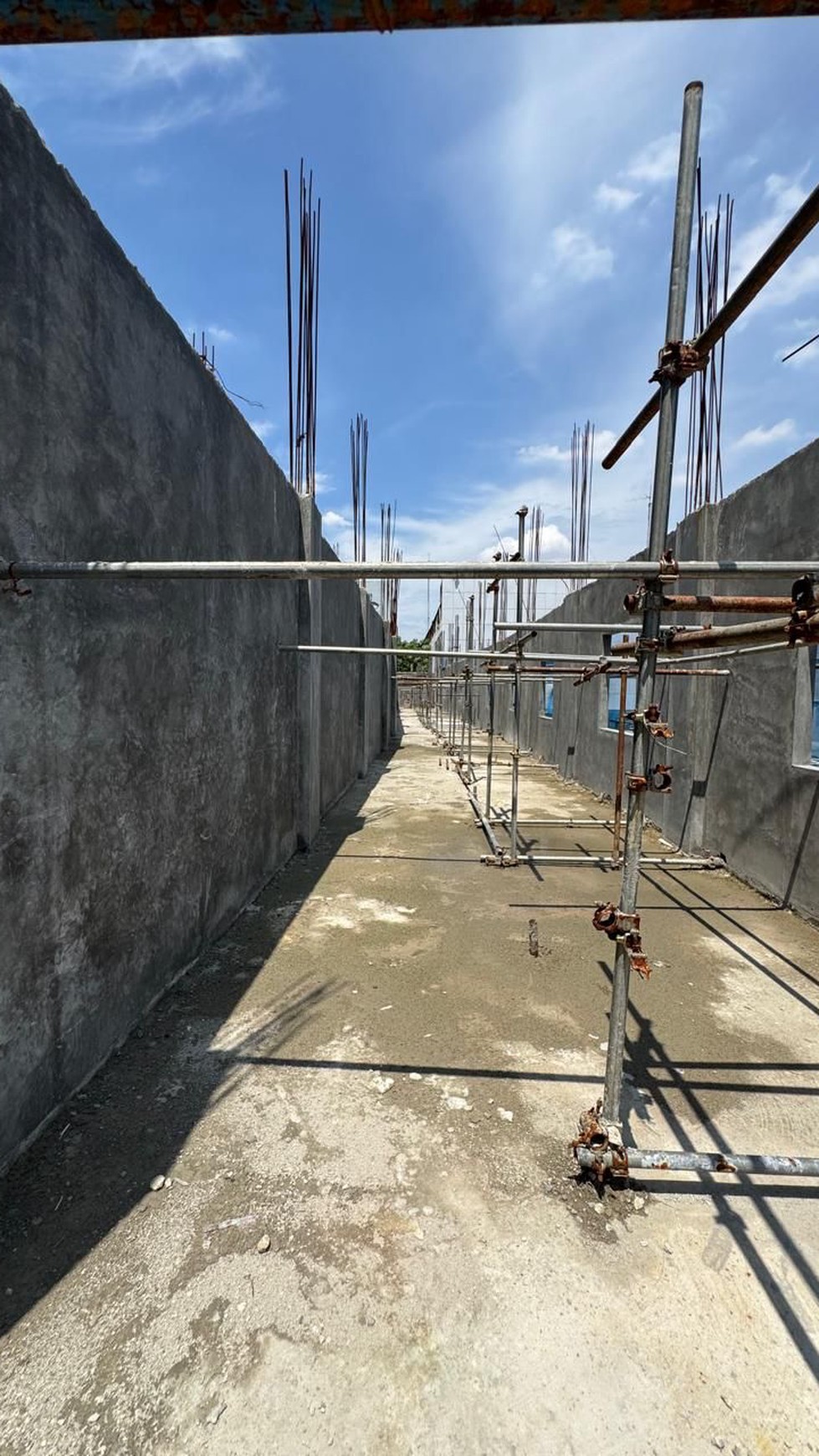 DIjual Rumah di JL. Lio Raya - Tambora, Jakarta Barat