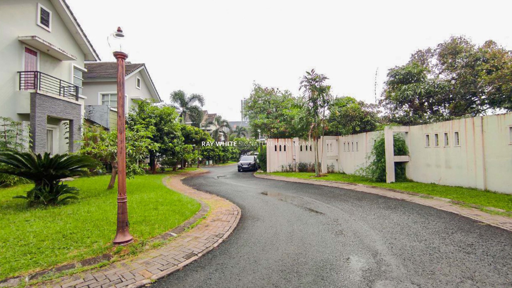 Dijual Rumah di Kawasan Strategis di Summarecon Gading Serpong.