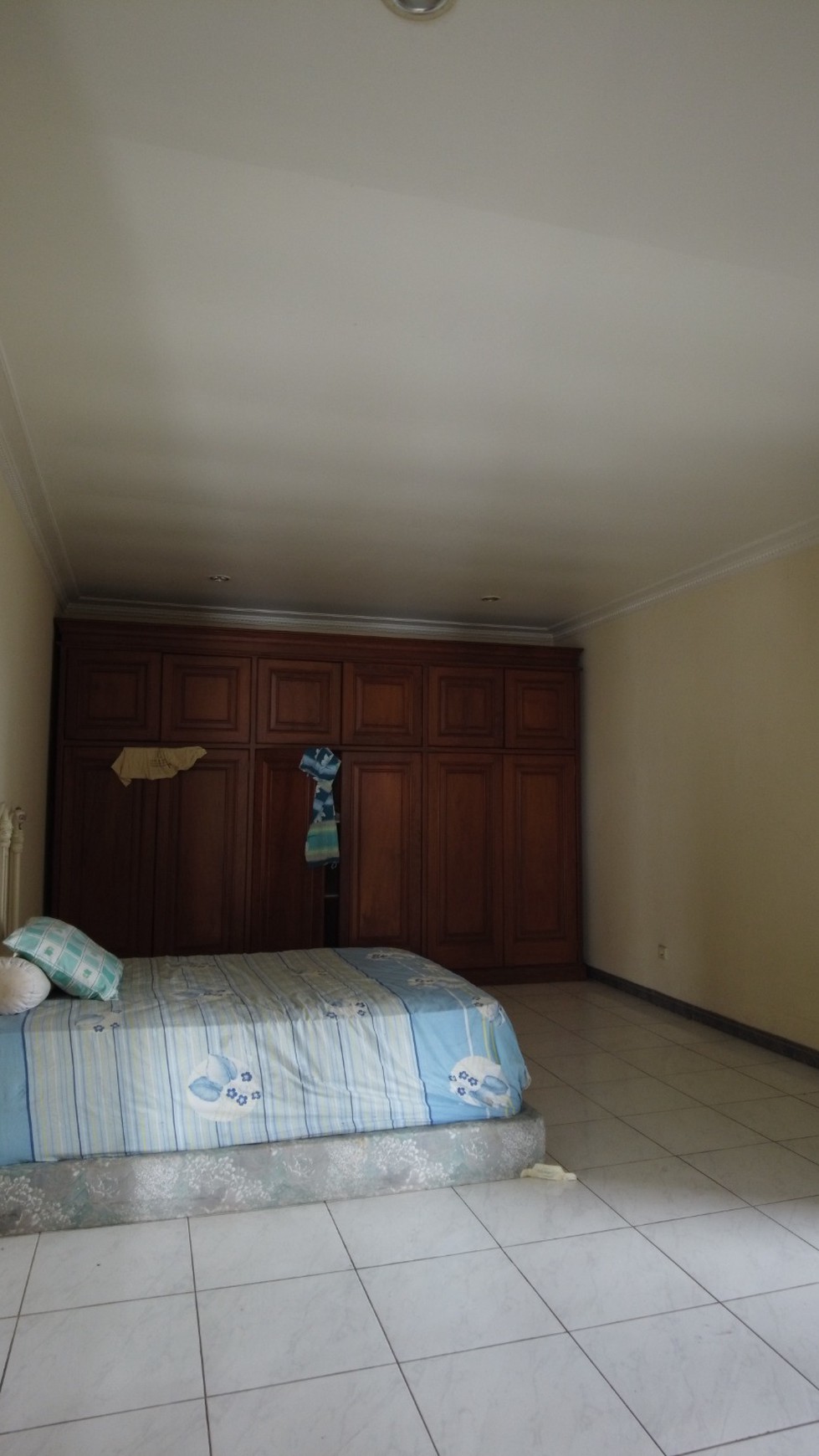 Dijual Rumah Mewah (Semi furnished) di Cinere, Banten