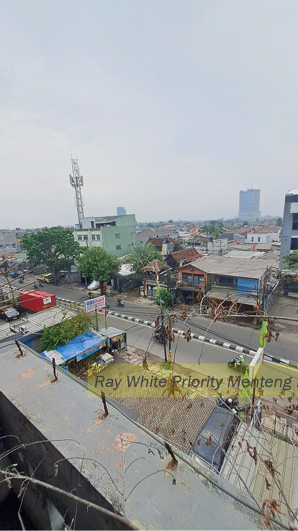Ruko 4 Lantai dengan Lokasi Strategis di Pondok Pinang - Jakarta Selatan
