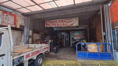 Tempat Usaha dengan Lokasi Strategis di Pondok Pinang - Jakarta Selatan