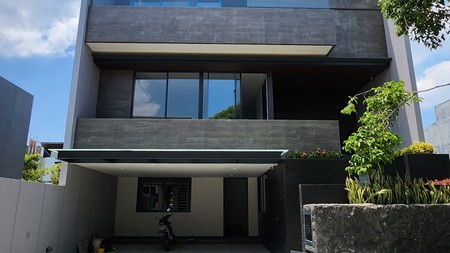 Dijual Murah Rumah Mewah Plus Kolam Renang Citraland Surabaya