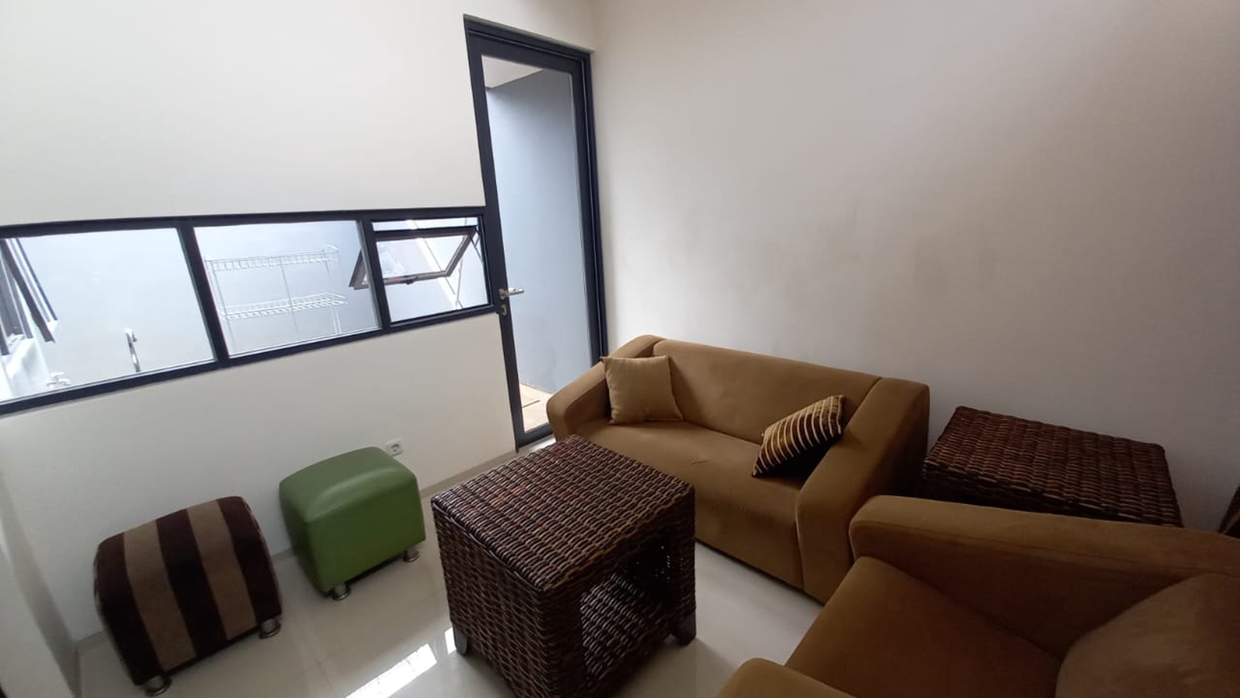 Rumah cantik siap huni di cibubur