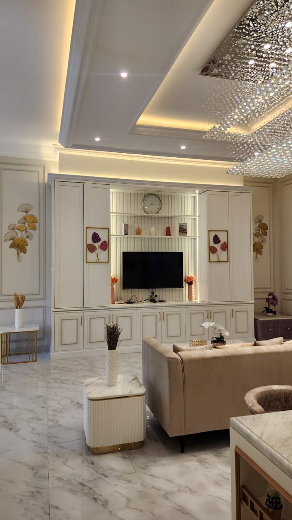 Brand A New House, Pondok Indah, Jakarta Selatan
