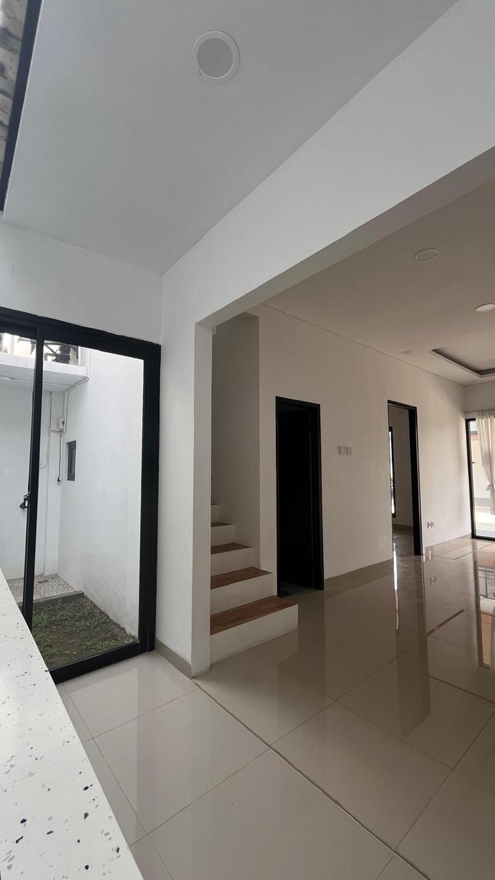Show unit minimalis di daerah Cilodong, sangat asri dan tentram