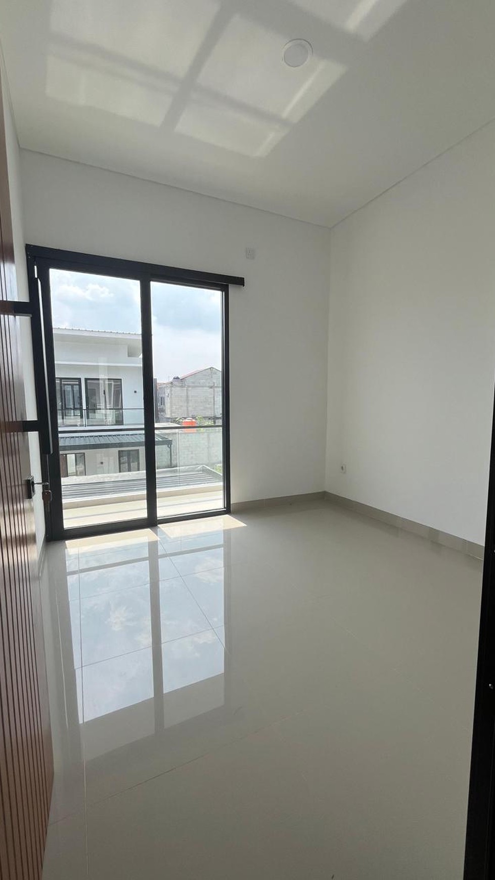 Show unit minimalis di daerah Cilodong, sangat asri dan tentram