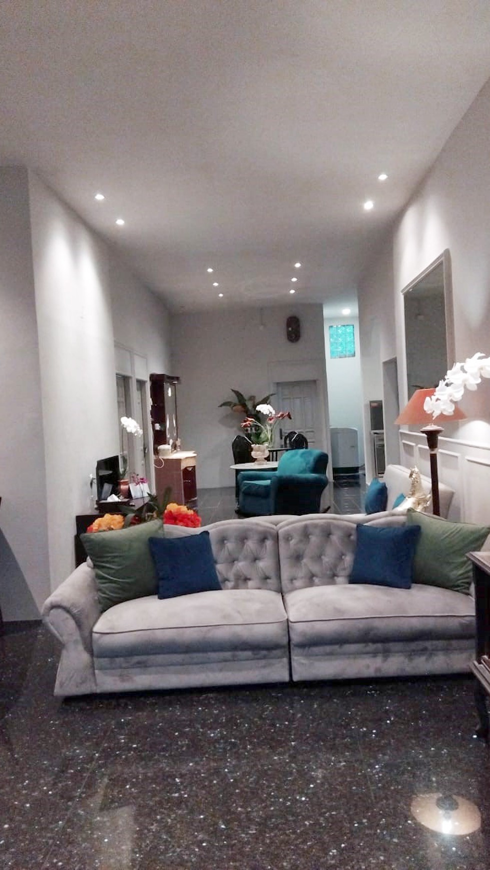 Rumah Hitung Tanah Area Cipete