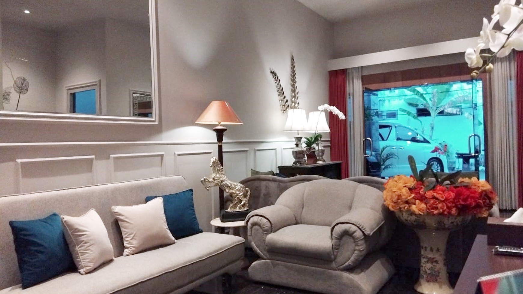 Rumah Hitung Tanah Area Cipete