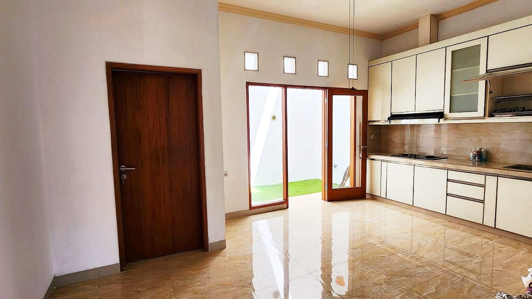 Rumah Cantik dan Siap Huni dan Hunian Nyaman @Graha Bintaro, Kiwi Residence