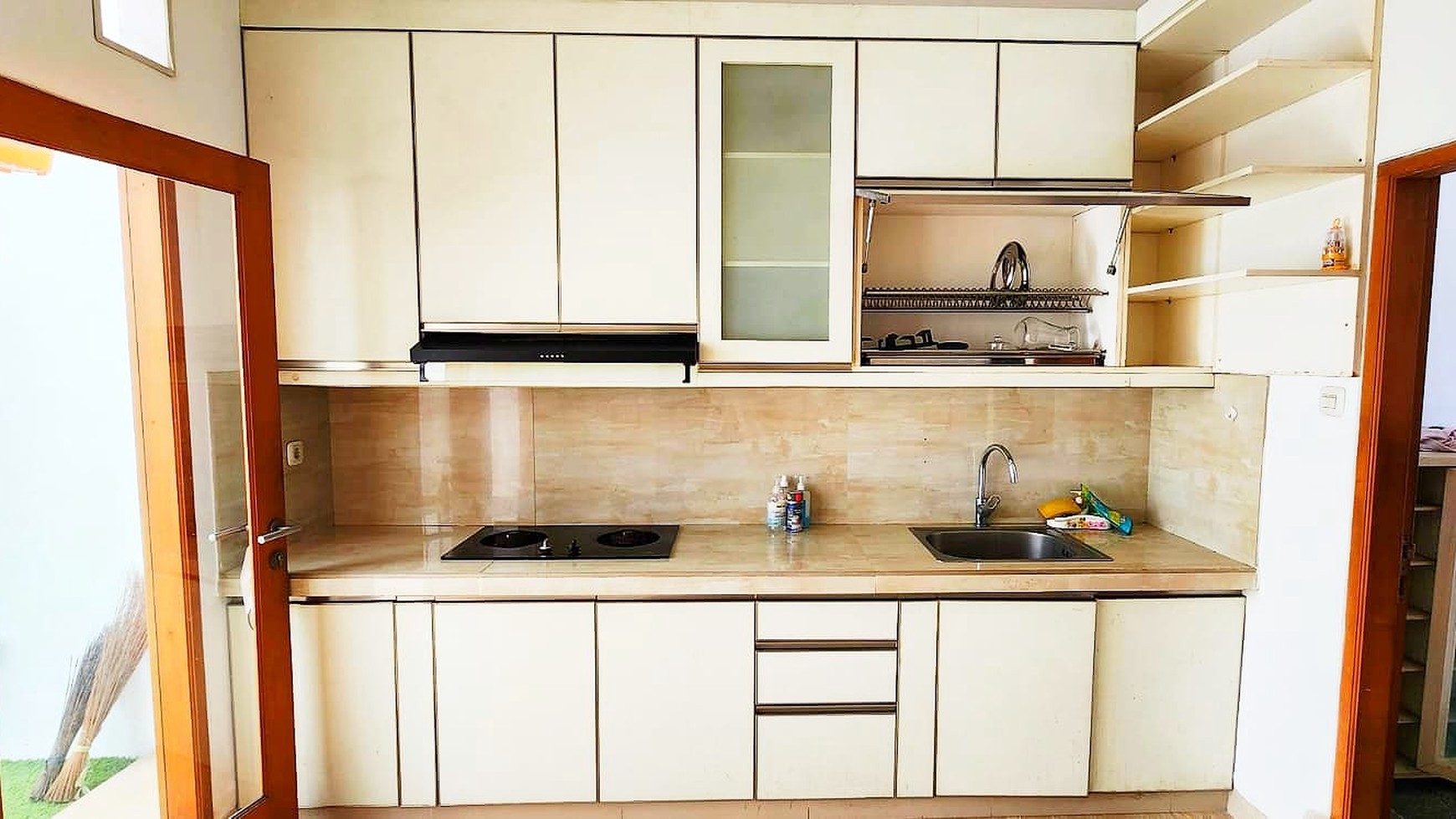Rumah Cantik dan Siap Huni dan Hunian Nyaman @Graha Bintaro, Kiwi Residence