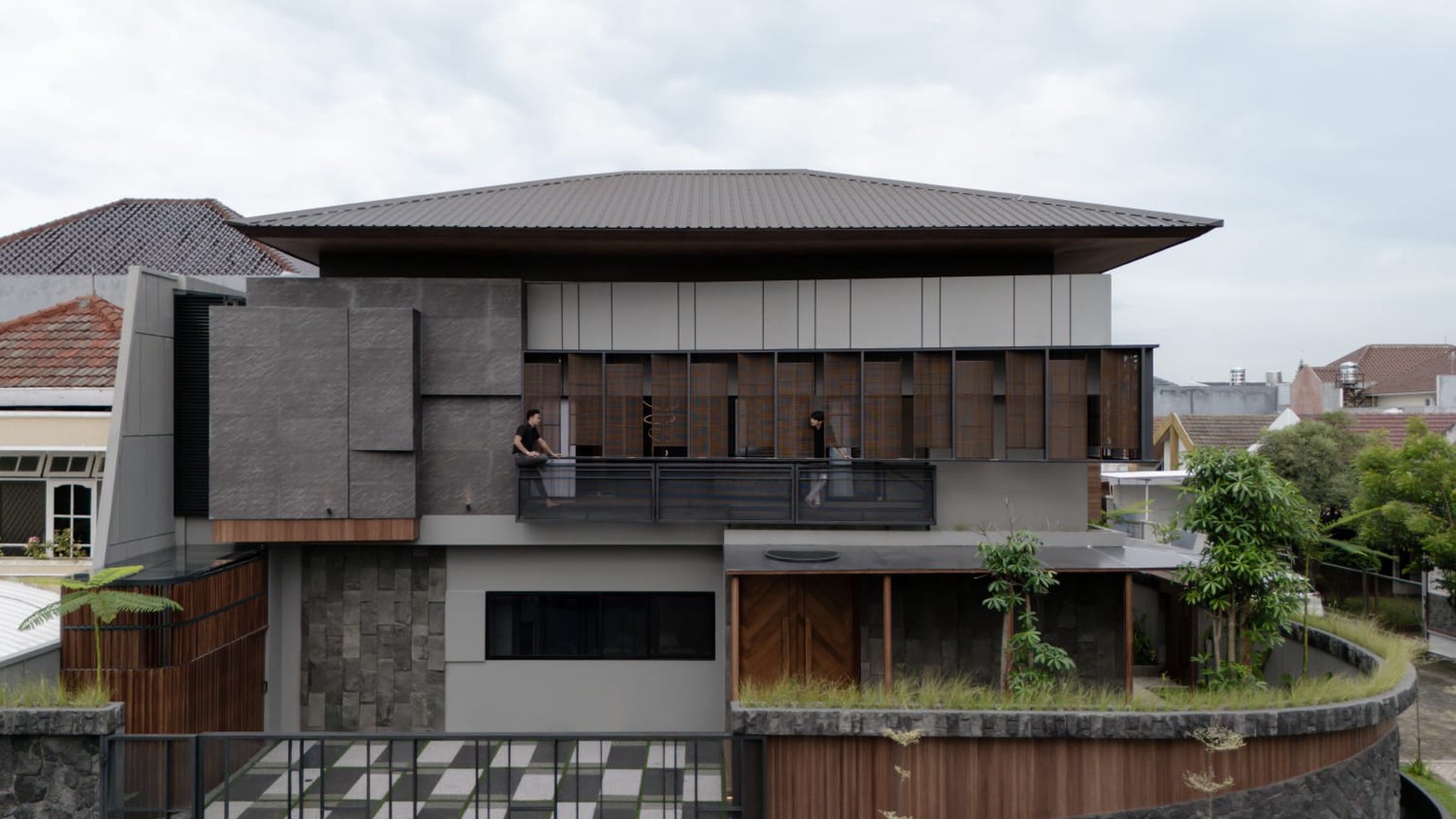 Dijual Rumah Manyar Kertoadi Dekat Galaxy Mall Surabaya Timur