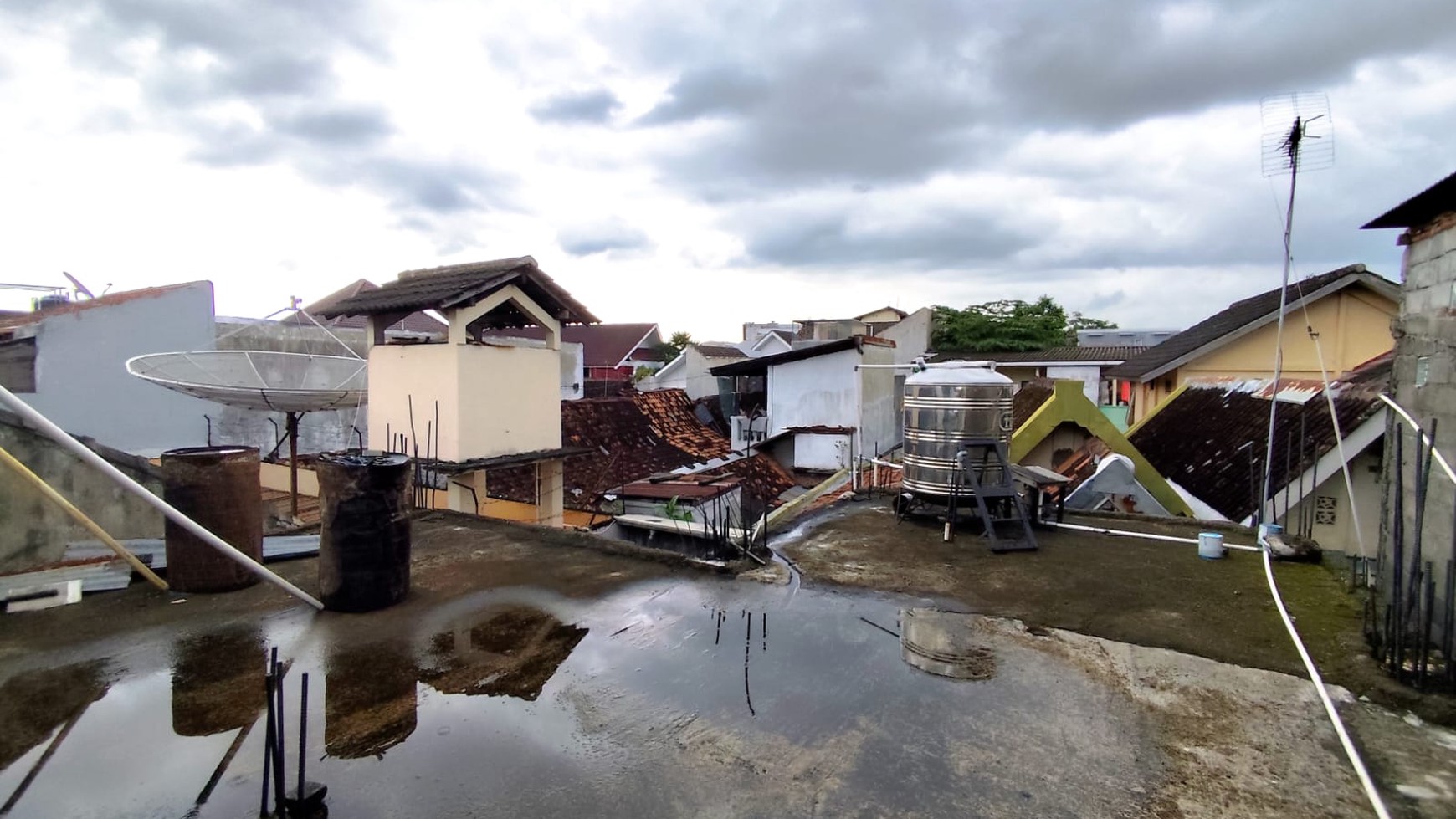 Rumah Furnish Tengah Kota Lokasi Dekat Kampus LPP Yogyakarta