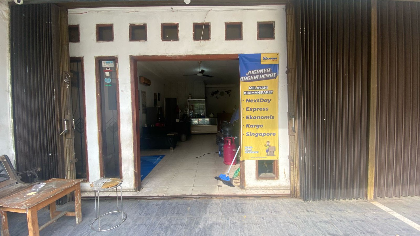 Ruko Gandeng 2 Lantai Lokasi Strategis Pinggir Jalan Raya @Pondok Ranji, Ciputat