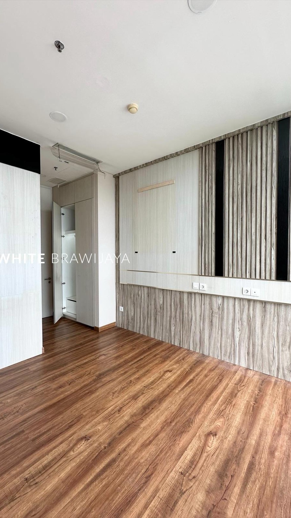 Best Price Apartment Verde Kuningan 3B5