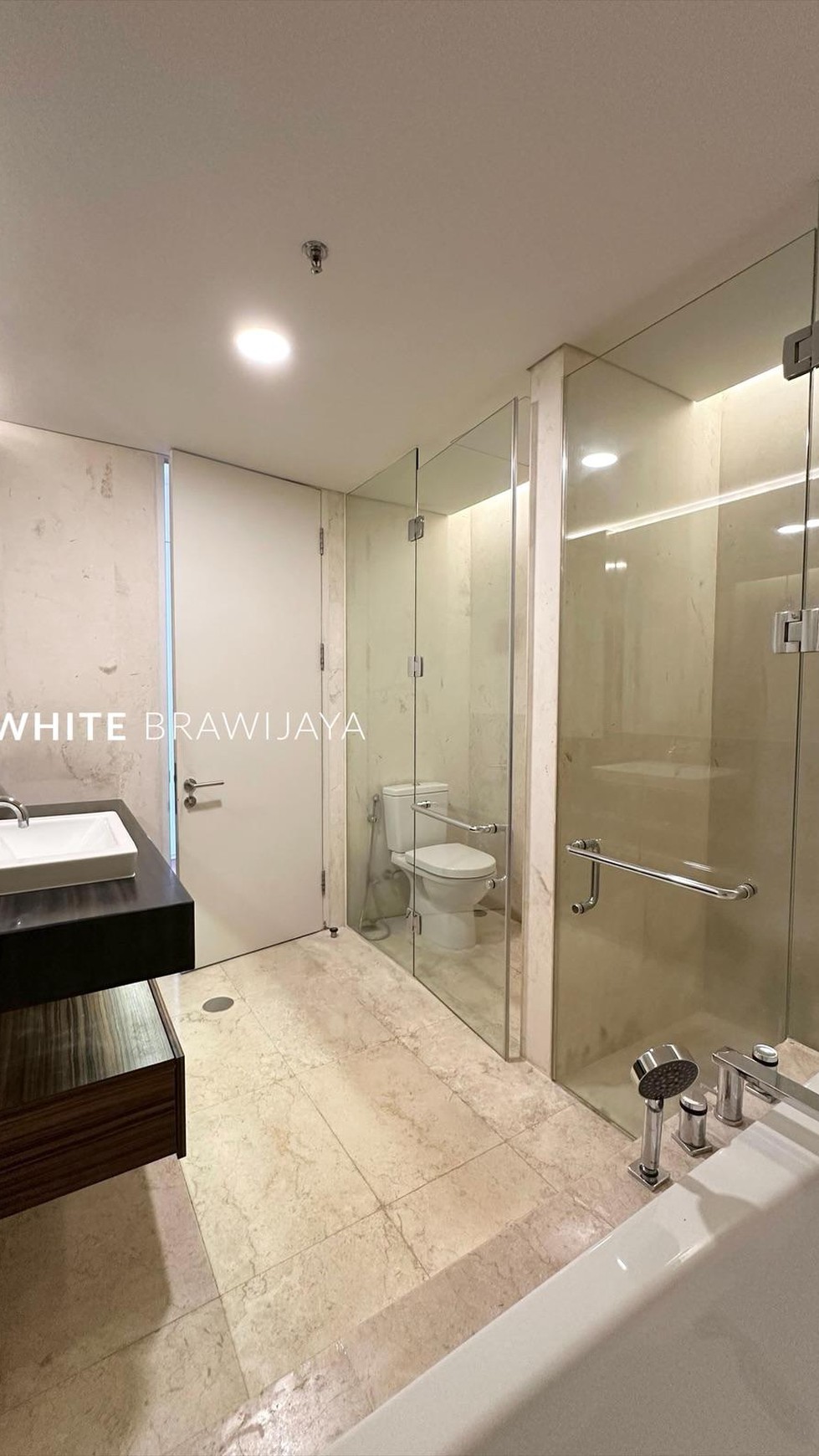 Best Price Apartment Verde Kuningan 3B5