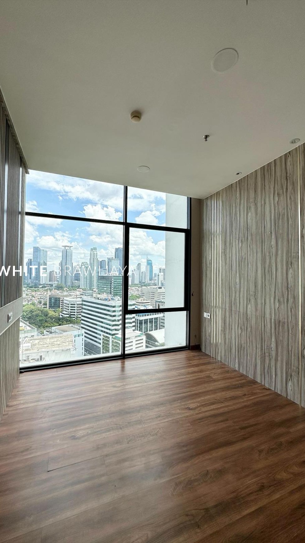 Best Price Apartment Verde Kuningan 3B5