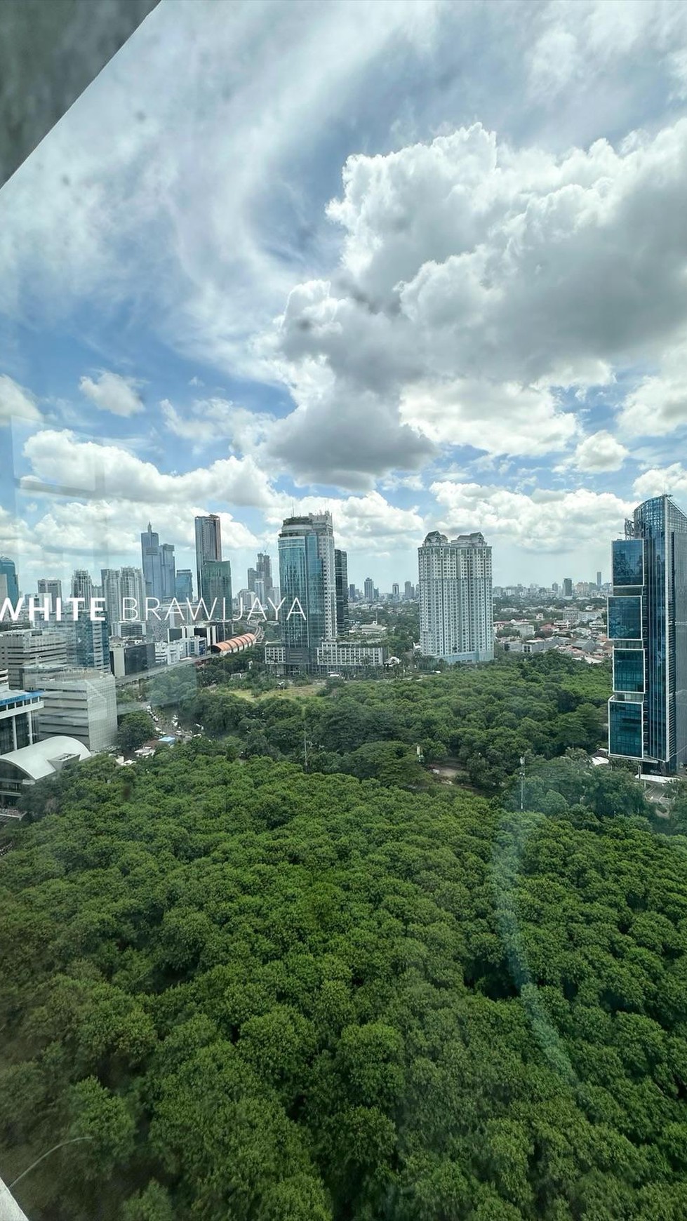 Best Price Apartment Verde Kuningan 3BR