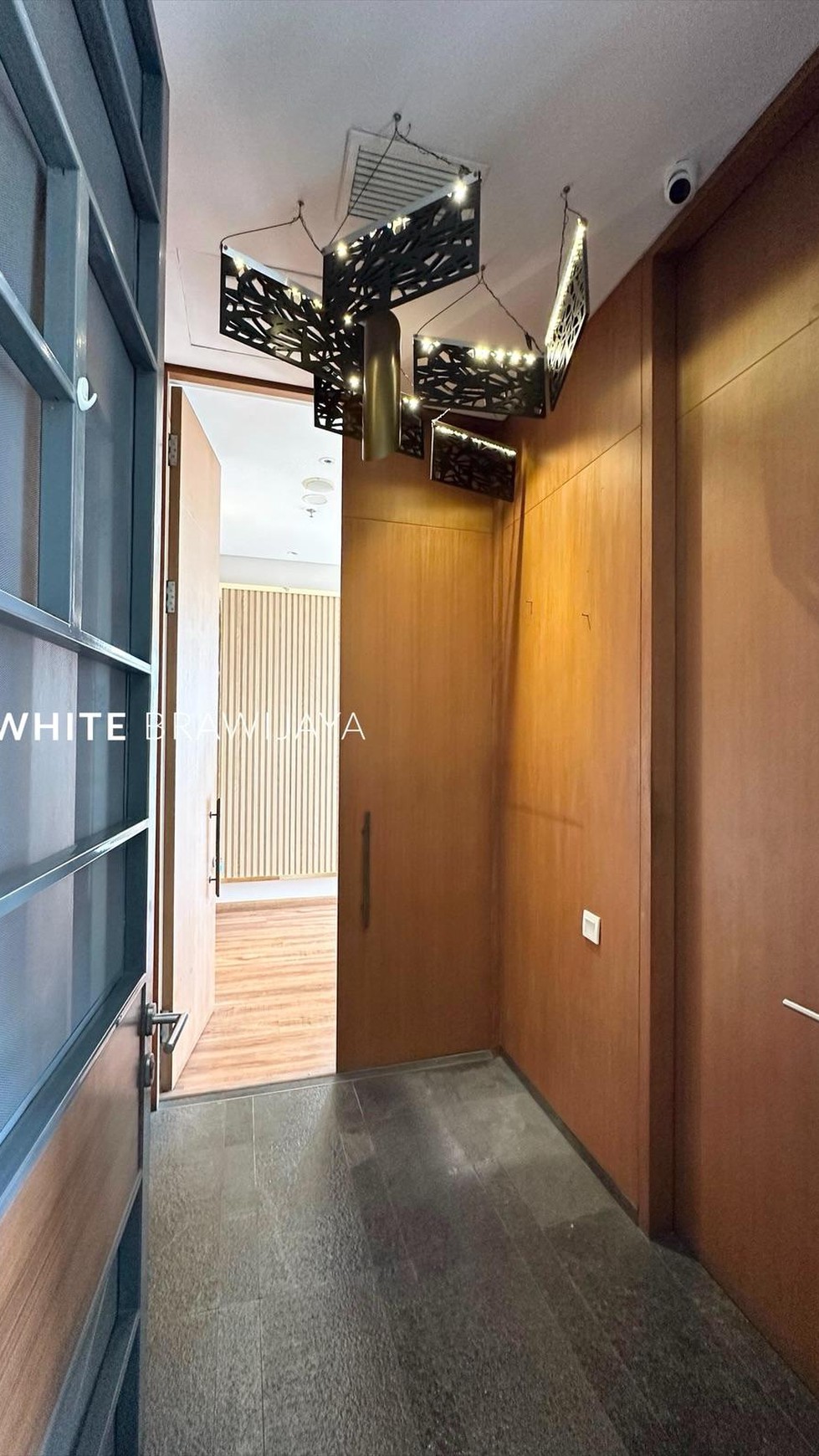 Best Price Apartment Verde Kuningan 3BR