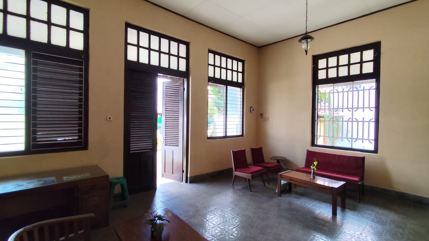 Rumah Gaya Kuno Tengah Kota Lokasi Dekat Alun-Alun Utara Yogyakarta