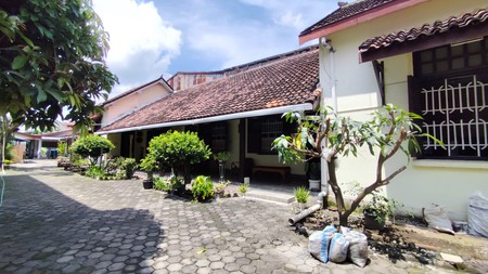 Rumah Gaya Kuno Tengah Kota Lokasi Dekat Alun-Alun Utara Yogyakarta
