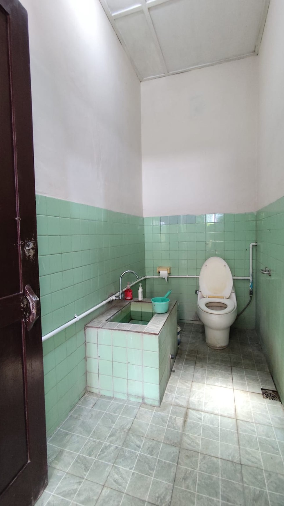 Rumah Gaya Kuno Tengah Kota Lokasi Dekat Alun-Alun Utara Yogyakarta