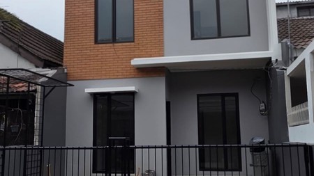 Brand New!! Rumah Cantik 2 Lantai dengan Desain Modern Siap Huni Lokasi Strategis @Bintaro, Sektor 5