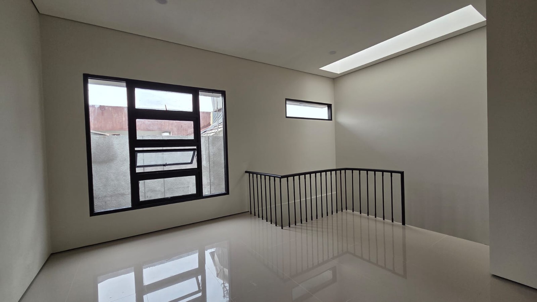 Brand New!! Rumah Cantik 2 Lantai dengan Desain Modern Siap Huni Lokasi Strategis @Bintaro, Sektor 5