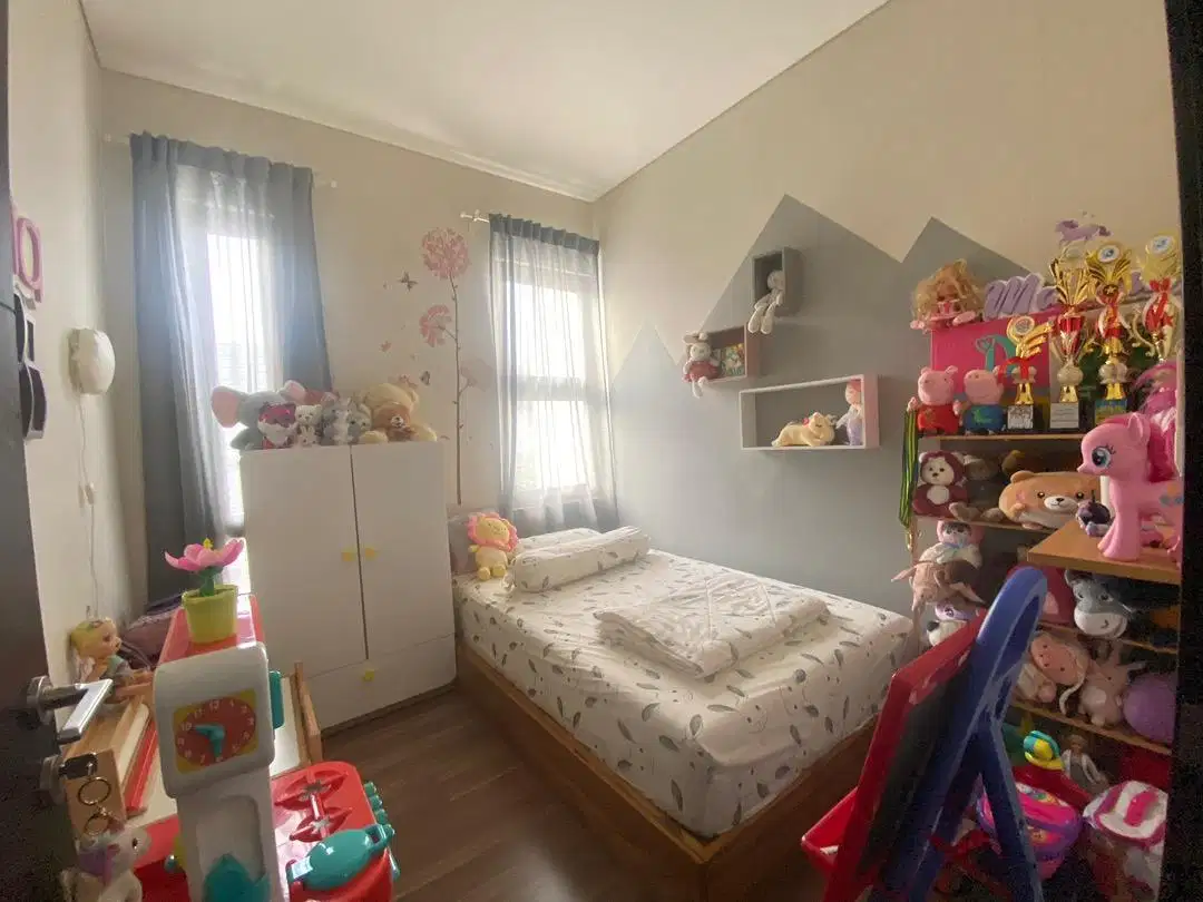 Investasi Menguntungkan ! Rumah Premium di De Latinos, Buenos Aires, BSD