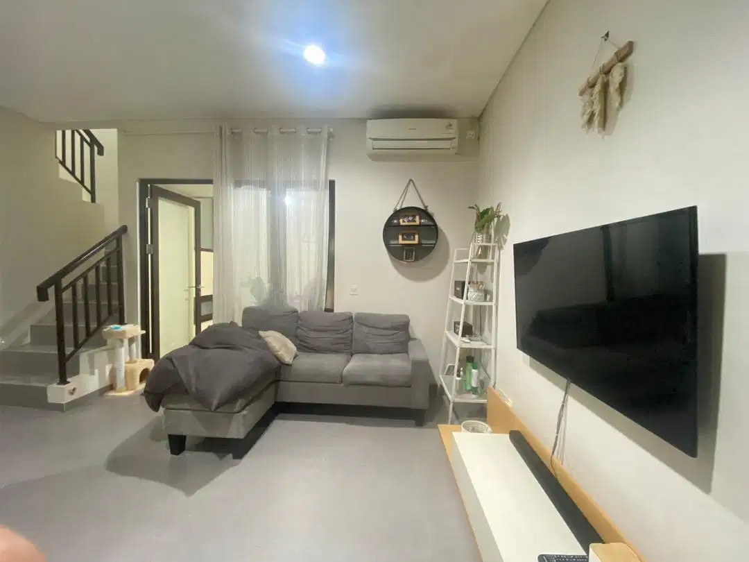 Investasi Menguntungkan ! Rumah Premium di De Latinos, Buenos Aires, BSD