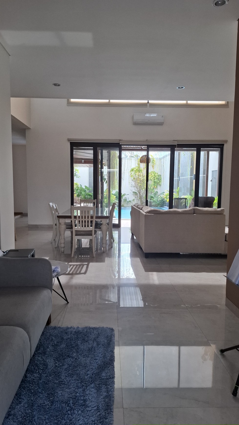 Rumah Mewah + Furniture Dengan Kolam Renang Di Jogja Bagian Utara, Ngaglik, Sleman