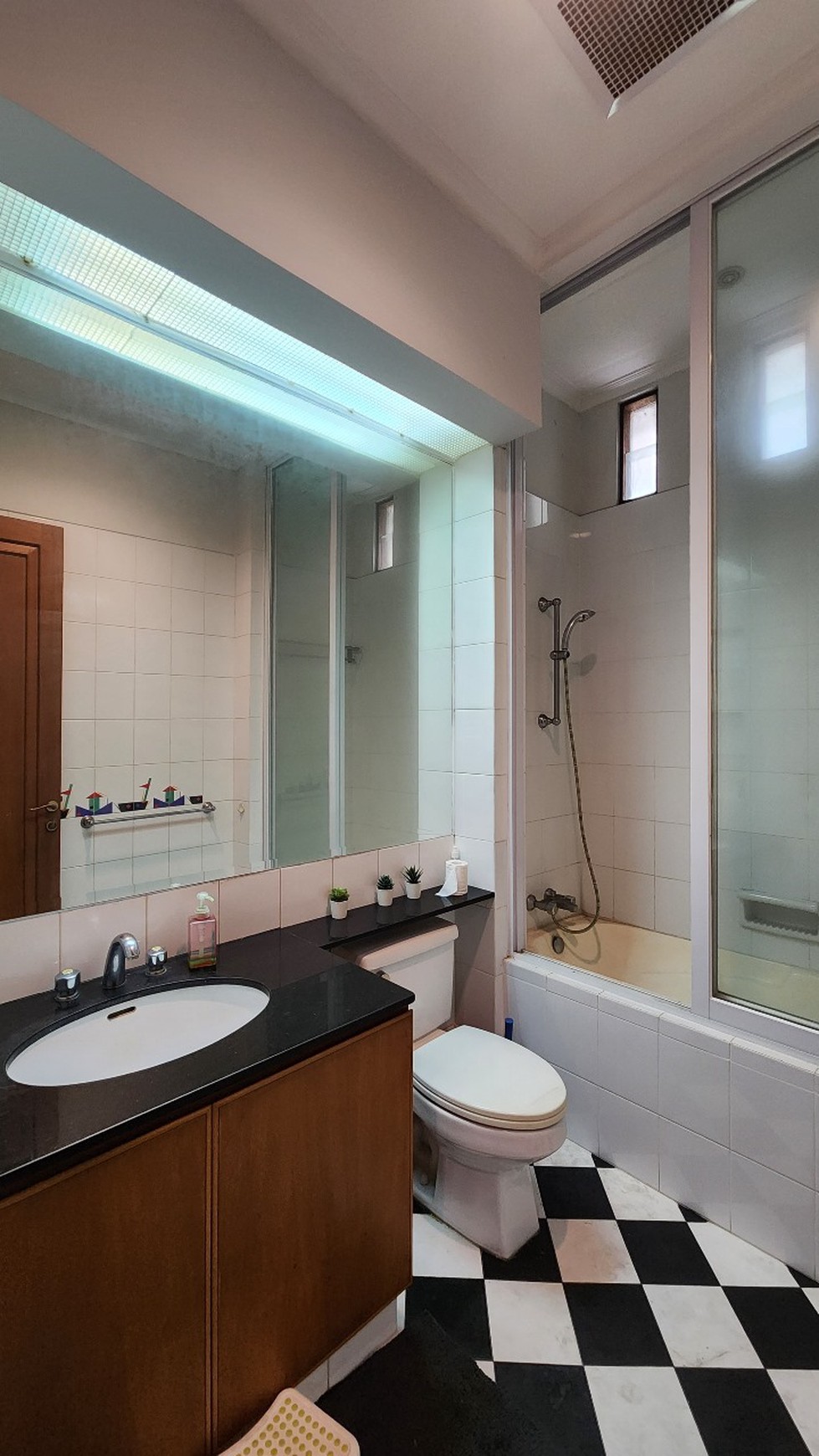 Di Jual Rumah di Jl Kemang Jaya Bangka Jakarta Selatan