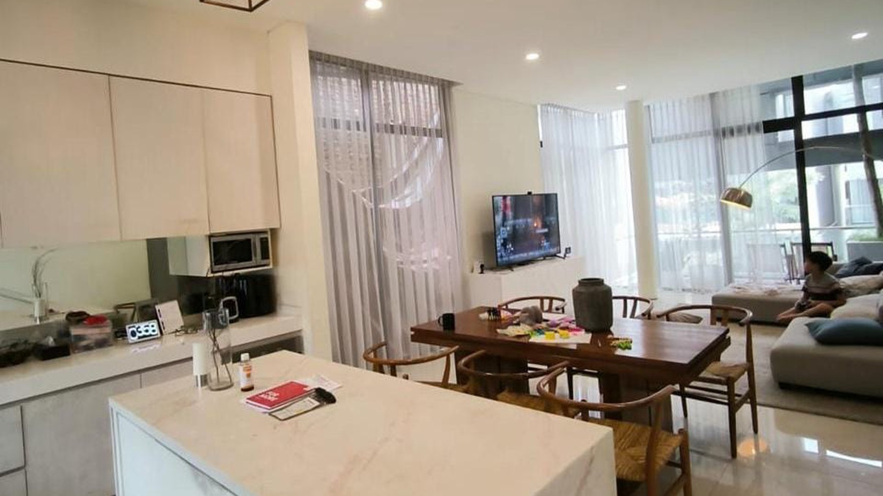 DIJUAL Rumah 2 Lt Kondisi Siap Huni - CIREUNDEU