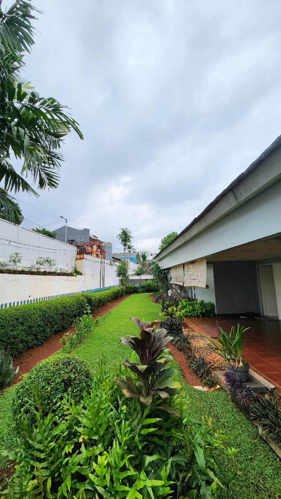 Di Jual Rumah di Jl Kemang Timur Bangka Mampang Jakarta Selatan