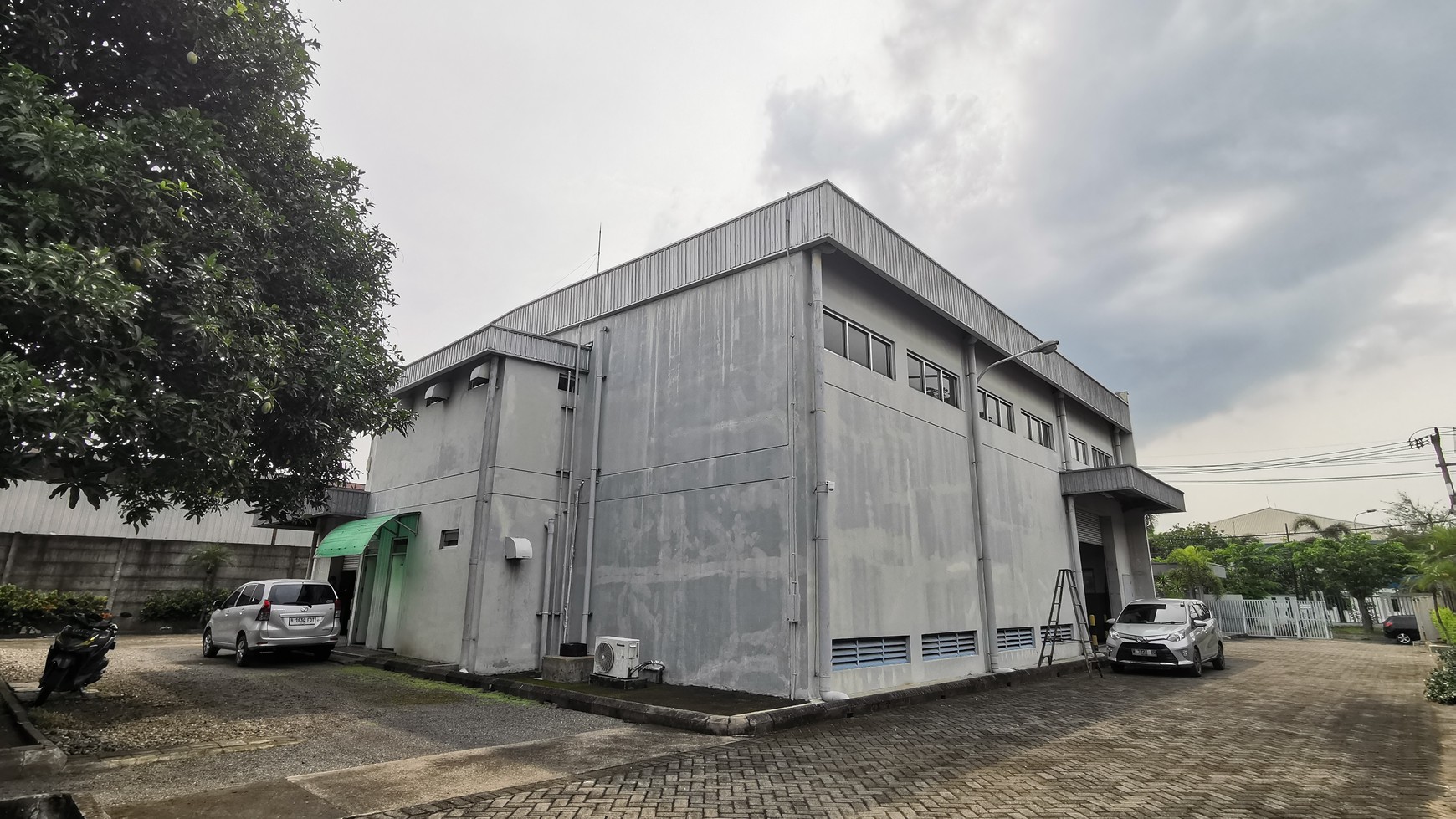 DIJUAL PABRIK / GUDANG di kawasan industri SIER, JL. Berbek Industri, Sidoarjo