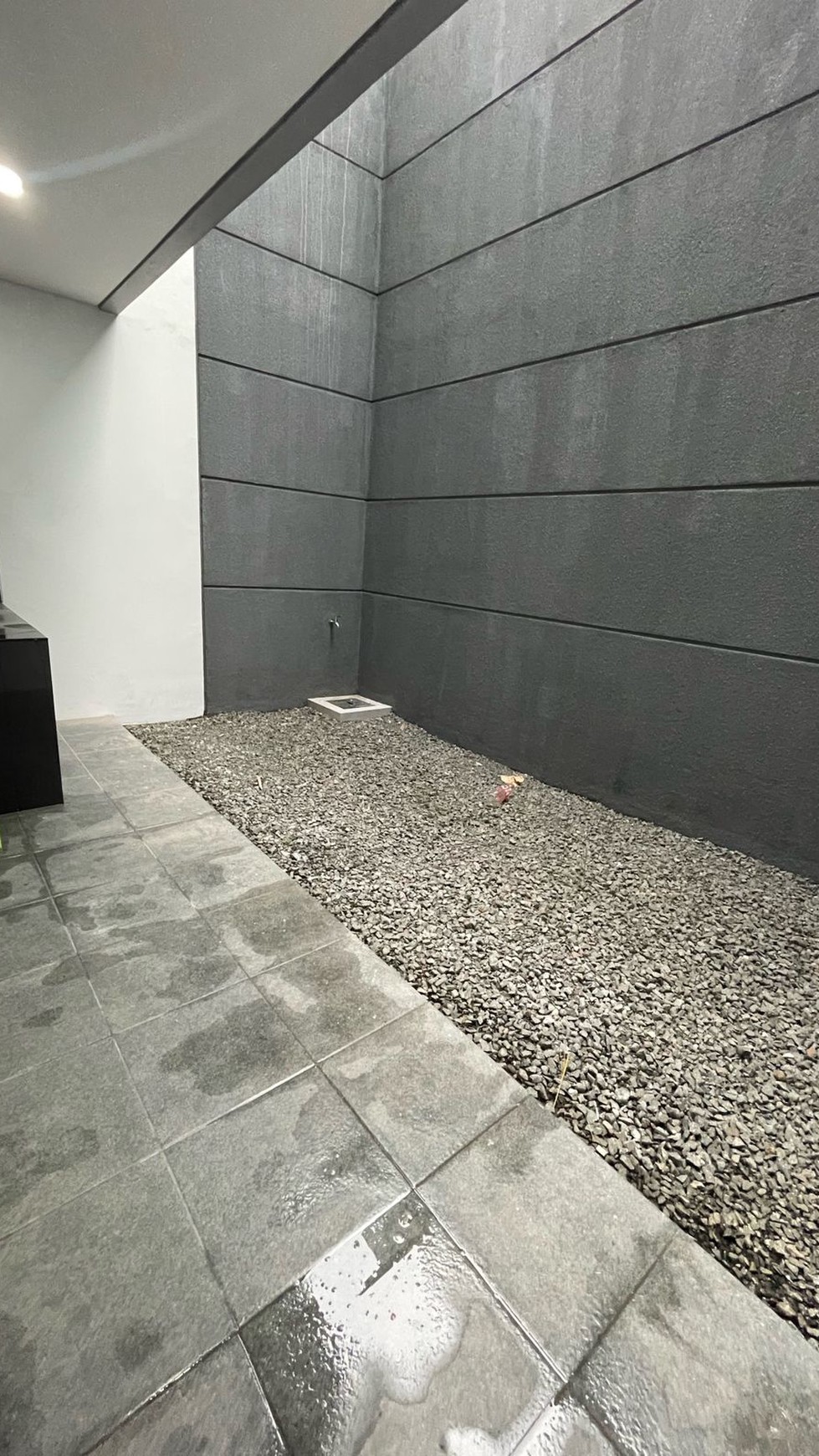 Flash Sale. Rumah bagus Hyra at Melia Graha Raya, Bintaro