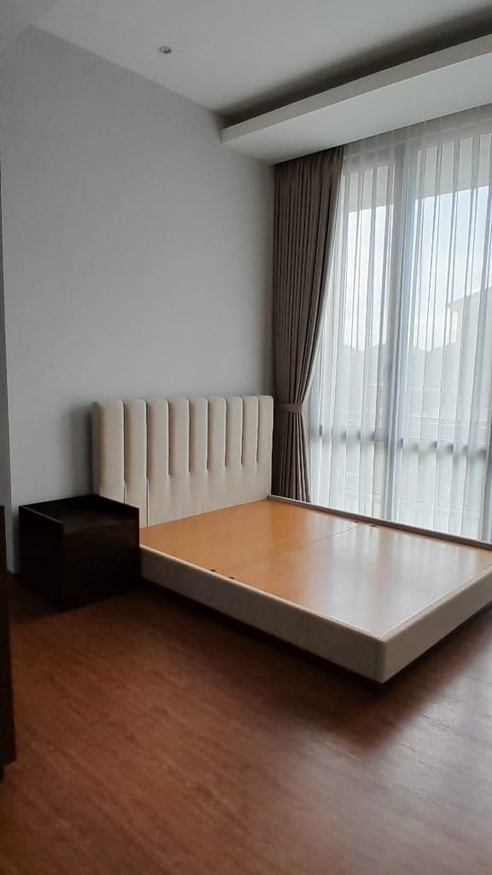 Rumah Cantik Brand New Semi Furnished di Miami Kota Wisata