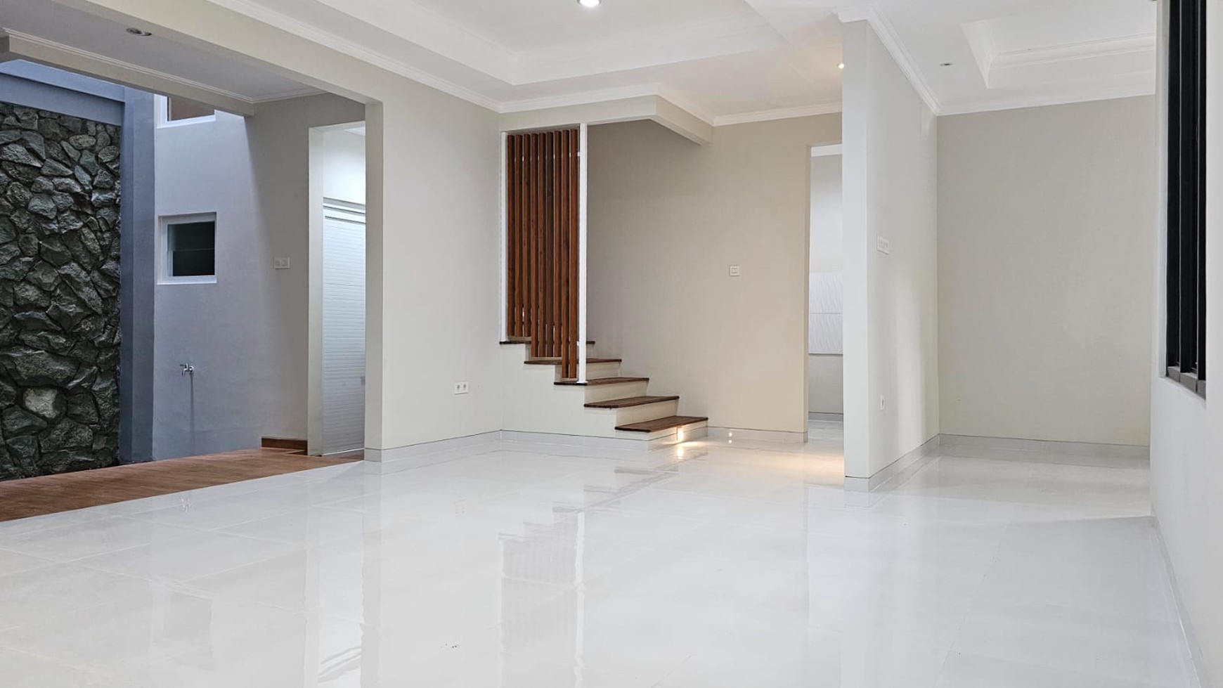 Rumah Bagus Di Cimandiri Bintaro Jaya Sektor 6