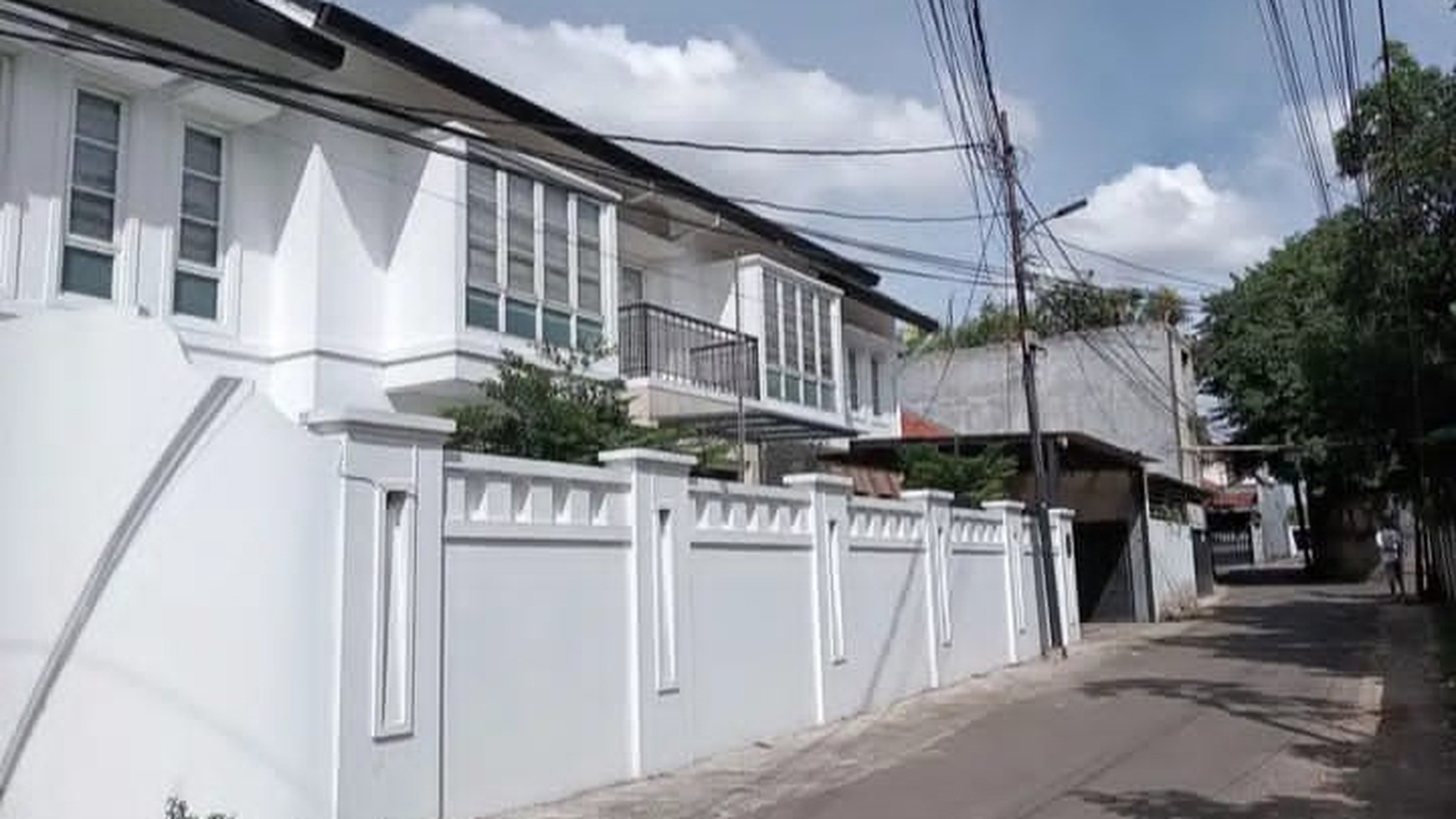 Rumah Bagus Di Jl Melati Kav DPR Ciganjur Jakarta Selatan