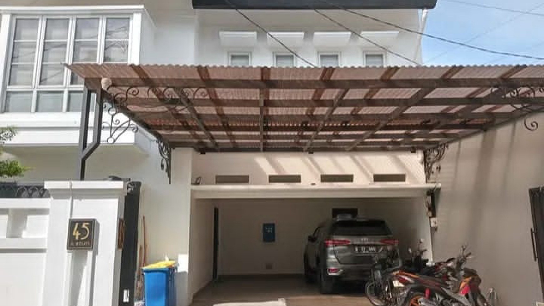Rumah Bagus Di Jl Melati Kav DPR Ciganjur Jakarta Selatan
